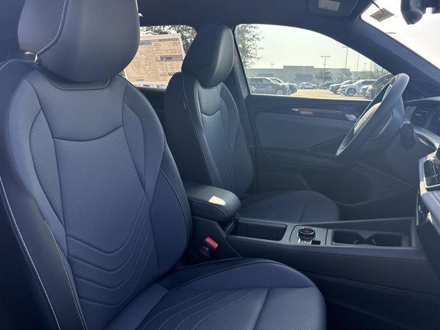 new 2025 Volkswagen Tiguan car, priced at $40,226