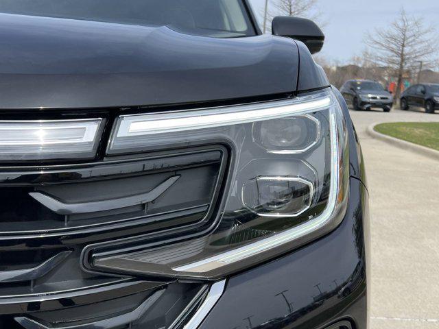 used 2025 Volkswagen Atlas car, priced at $52,991