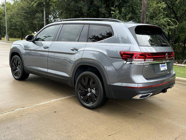 new 2024 Volkswagen Atlas car, priced at $39,585