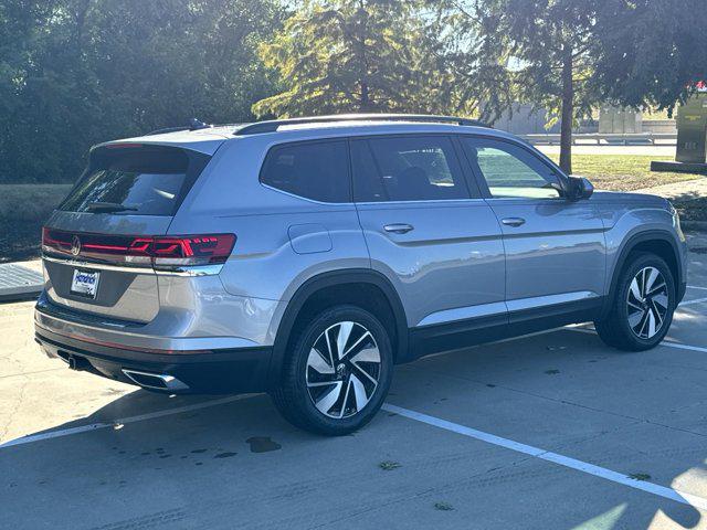 new 2024 Volkswagen Atlas car, priced at $39,053