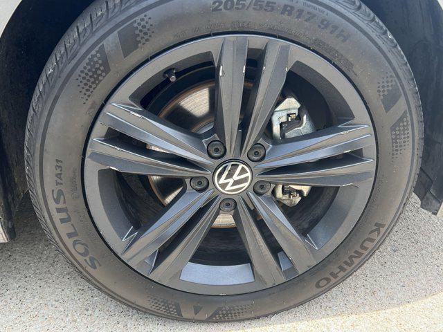 used 2024 Volkswagen Jetta car, priced at $21,300