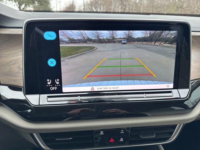 new 2026 Volkswagen Atlas car, priced at $39,036