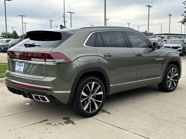 new 2026 Volkswagen Atlas Cross Sport car, priced at $53,516