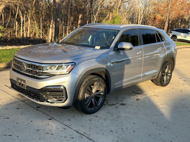 used 2021 Volkswagen Atlas Cross Sport car, priced at $29,991