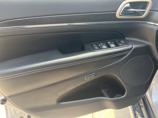 used 2015 Jeep Grand Cherokee car, priced at $16,997