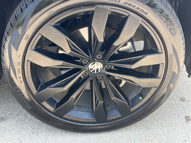 used 2022 Volkswagen Atlas car, priced at $38,991