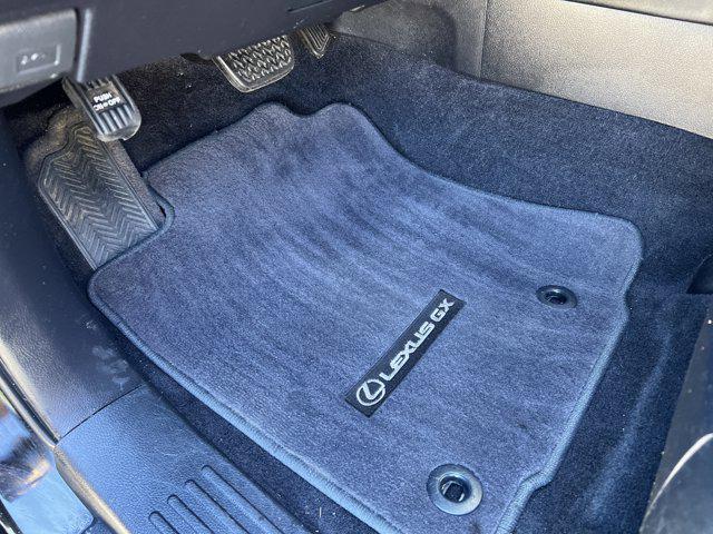 used 2022 Lexus GX 460 car, priced at $46,991