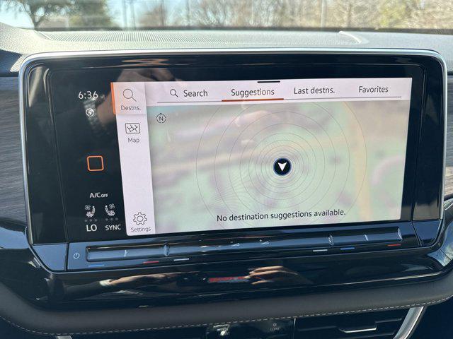 new 2025 Volkswagen Atlas car, priced at $47,670