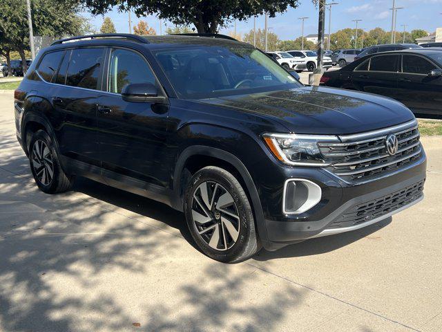used 2024 Volkswagen Atlas car, priced at $34,630
