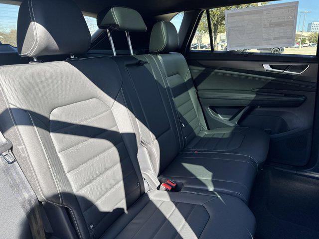 new 2025 Volkswagen Atlas Cross Sport car, priced at $47,820