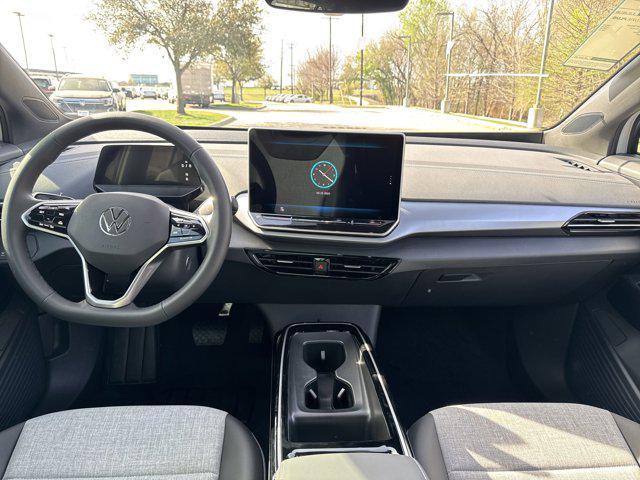 new 2025 Volkswagen ID.4 car, priced at $40,720