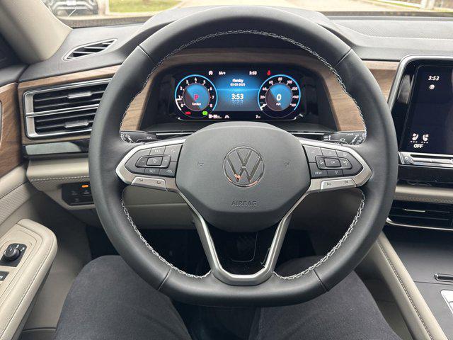 new 2026 Volkswagen Atlas car, priced at $39,036