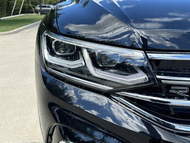 new 2024 Volkswagen Tiguan car, priced at $39,984