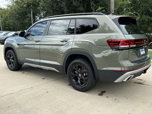 new 2025 Volkswagen Atlas car, priced at $50,226