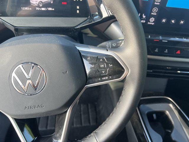 used 2023 Volkswagen ID.4 car, priced at $24,999