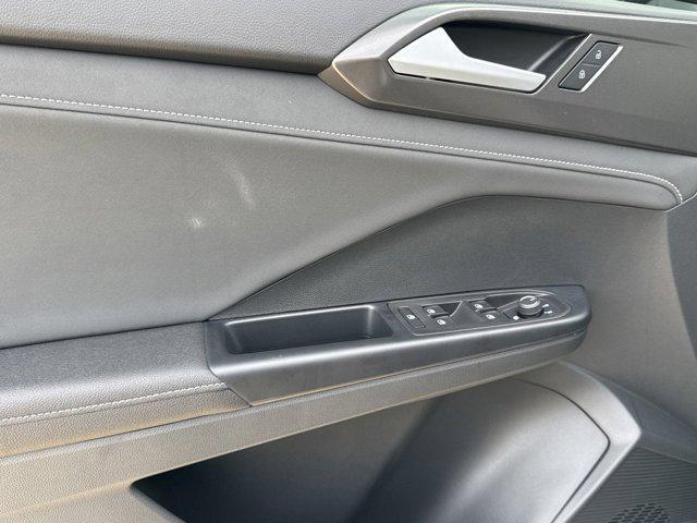 new 2025 Volkswagen Taos car, priced at $30,528