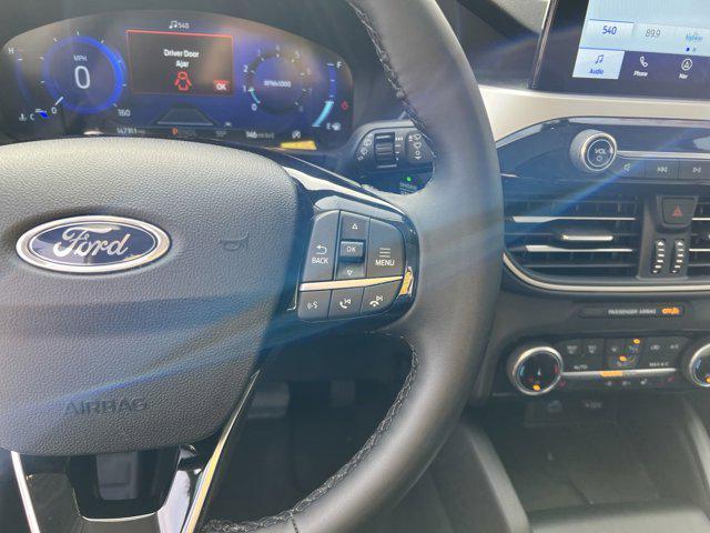 used 2022 Ford Escape car, priced at $24,671