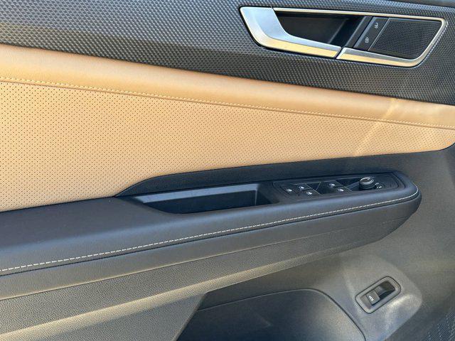 new 2026 Volkswagen Atlas Cross Sport car, priced at $51,446