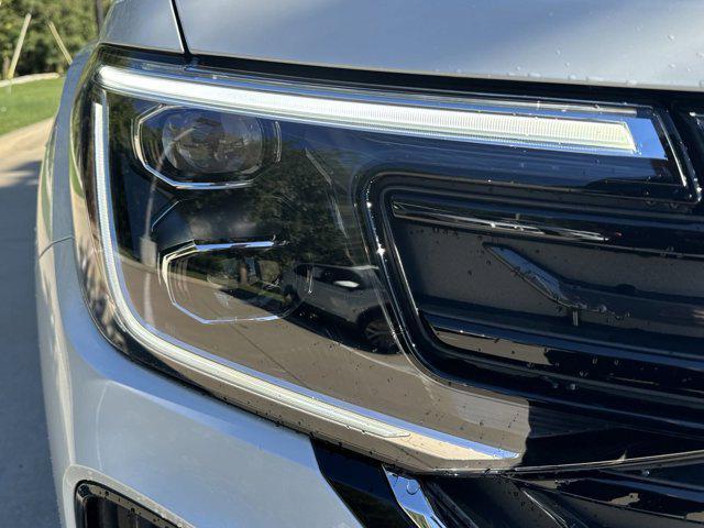 new 2026 Volkswagen Atlas Cross Sport car, priced at $51,639