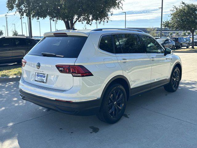 new 2024 Volkswagen Tiguan car, priced at $29,327