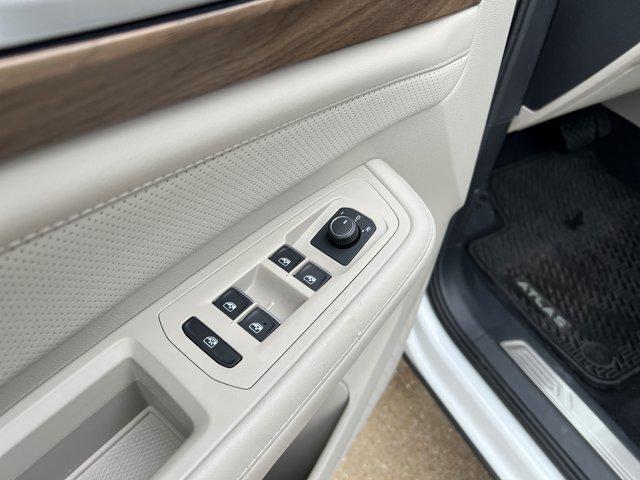 used 2025 Volkswagen Atlas car, priced at $42,991