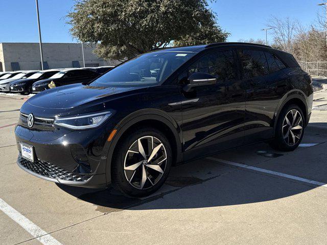 new 2025 Volkswagen ID.4 car, priced at $45,656