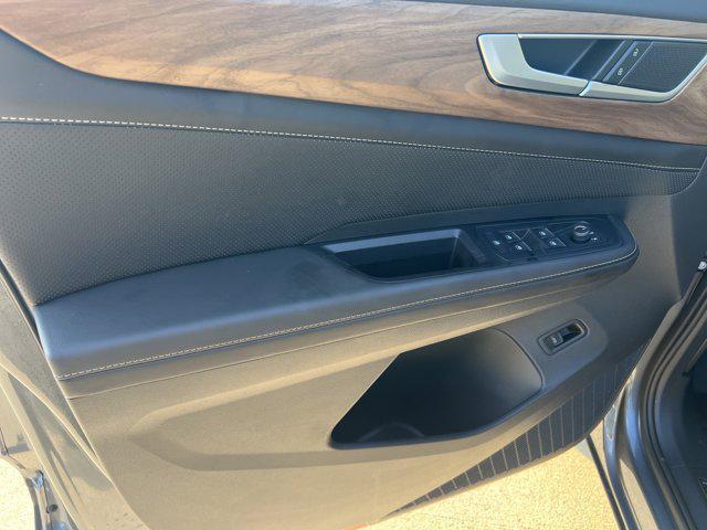 used 2025 Volkswagen Atlas car, priced at $37,991