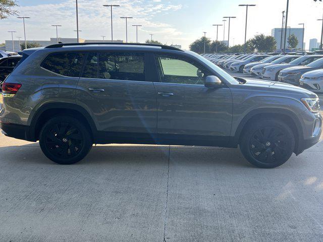 used 2025 Volkswagen Atlas car, priced at $37,991