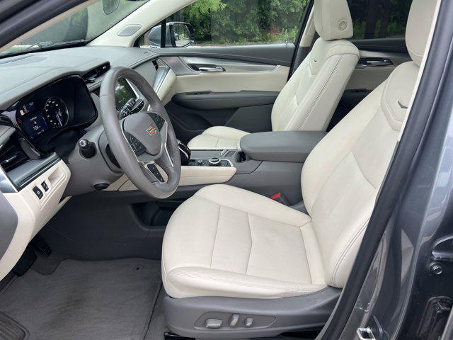 used 2021 Cadillac XT5 car, priced at $29,991