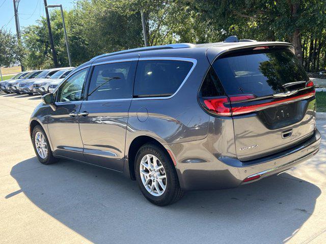 used 2021 Chrysler Pacifica car, priced at $19,451