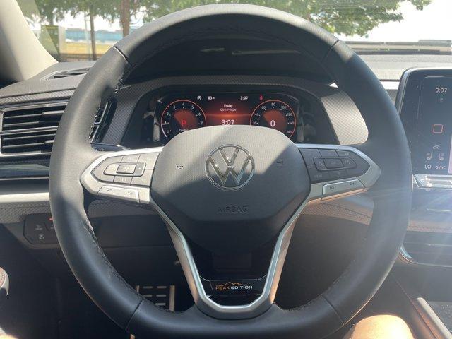 new 2024 Volkswagen Atlas car, priced at $51,016