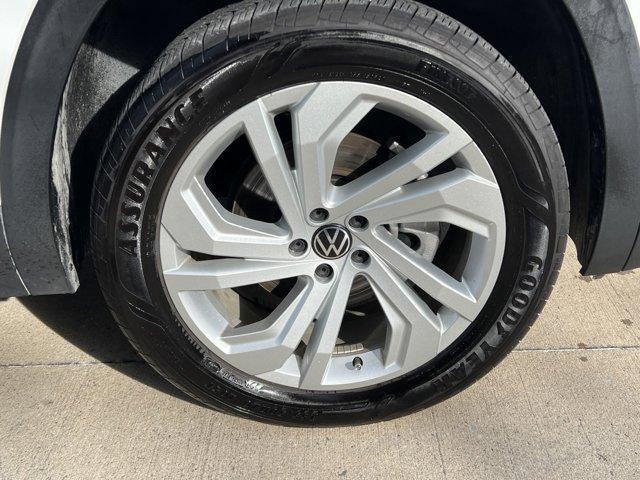 used 2023 Volkswagen Atlas car, priced at $33,421