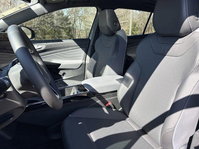 new 2025 Volkswagen ID.4 car, priced at $49,528