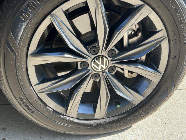 used 2022 Volkswagen Tiguan car, priced at $23,571