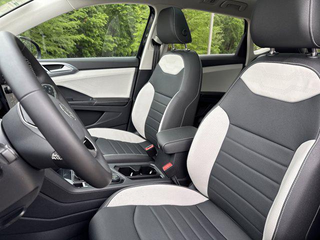new 2025 Volkswagen Taos car, priced at $33,577