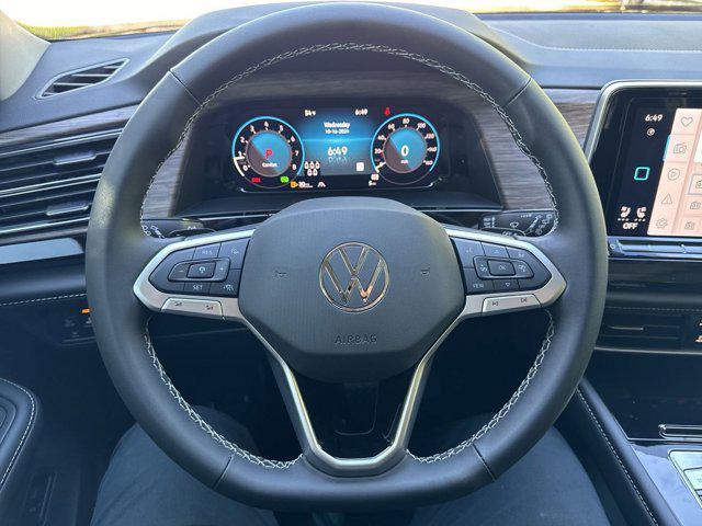 new 2025 Volkswagen Atlas car, priced at $51,546
