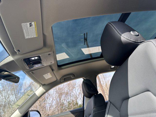new 2025 Volkswagen Atlas car, priced at $51,546