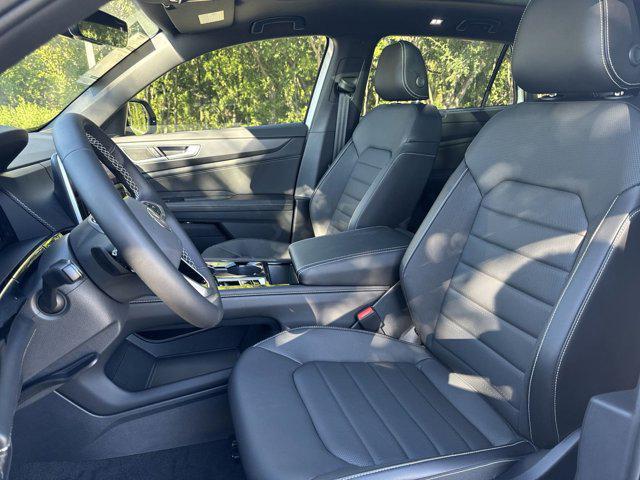 new 2026 Volkswagen Atlas Cross Sport car, priced at $51,337