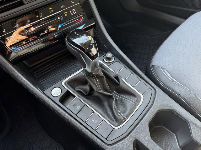 new 2025 Volkswagen Jetta car, priced at $28,863