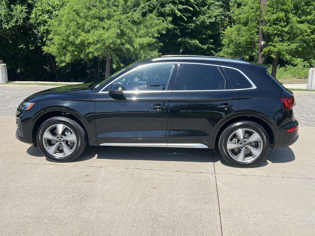 used 2022 Audi Q5 car, priced at $28,400