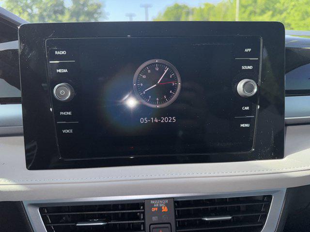 new 2025 Volkswagen Taos car, priced at $27,811