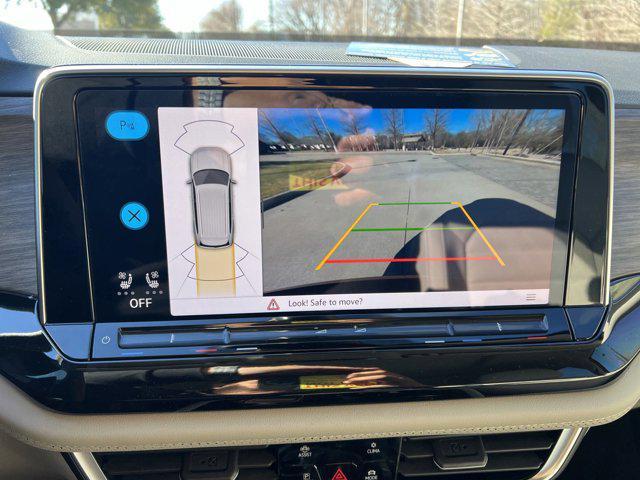 new 2026 Volkswagen Atlas car, priced at $52,126