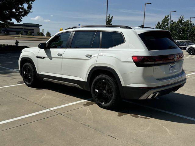 new 2025 Volkswagen Atlas car, priced at $47,175