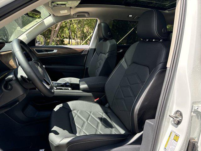 new 2025 Volkswagen Atlas car, priced at $41,327