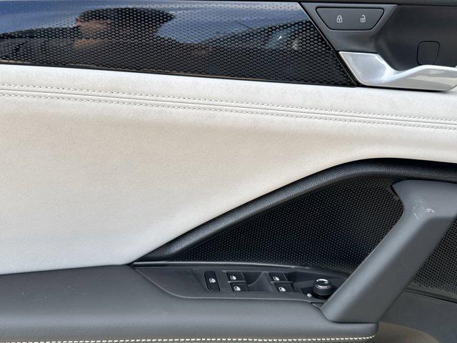 new 2025 Volkswagen Tiguan car, priced at $33,550