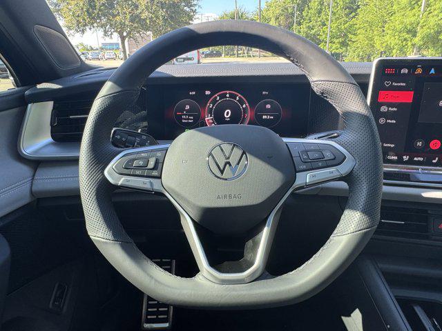 new 2025 Volkswagen Tiguan car, priced at $39,376