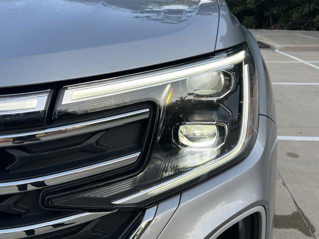 used 2024 Volkswagen Atlas car, priced at $34,571