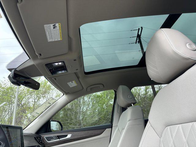 new 2026 Volkswagen Atlas car, priced at $54,181