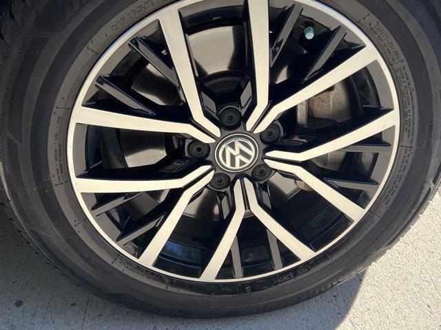 used 2021 Volkswagen Tiguan car, priced at $21,421