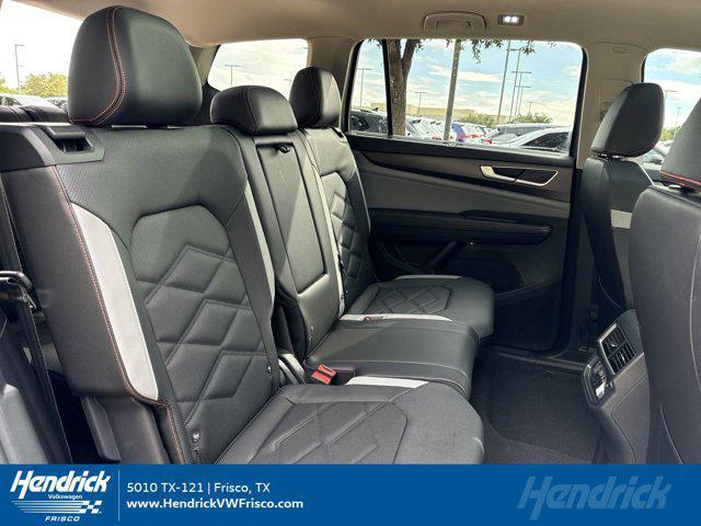 new 2025 Volkswagen Atlas car, priced at $49,306